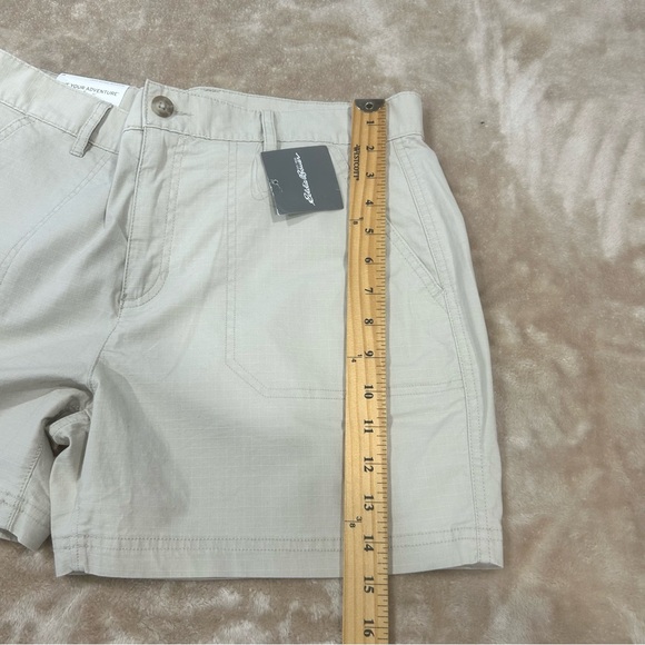 Eddie Bauer Adventure Ripstop Shorts Womens sz  8P Beige Hiking Outdoor new walk - Picture 14 of 16